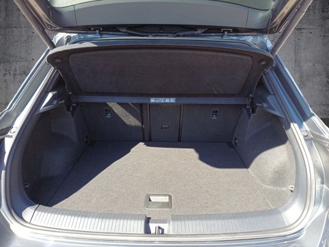 T-Roc 1.5 TSI Sport DSG/AHK/ACC/LED/NAVI/RFK