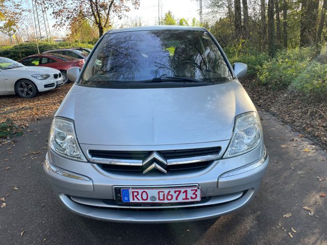 Citroën C8 HDi 135 FAP Confort