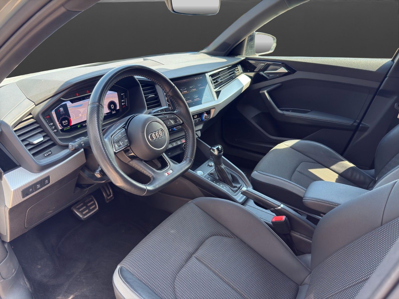Fahrzeugabbildung Audi A1 Sportback *S-line*Navi*Ambiente*Vollleder*ACC