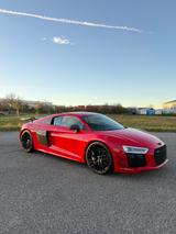 Audi R8 5.2 FSI plus S tronic quattro 