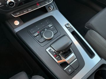 Audi Q5 40 TDI quattro sport|Anhängerkupplung|Xenon