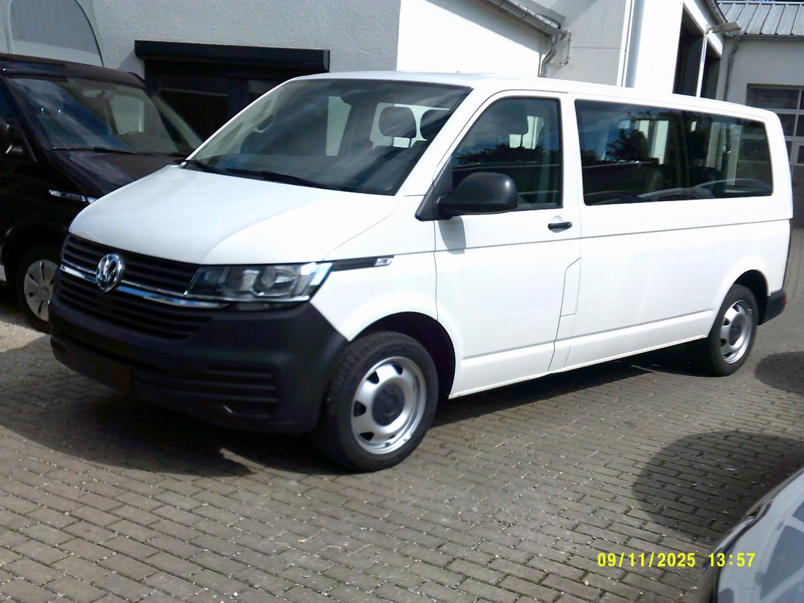 Volkswagen T6 Kombi T6.1 9-Sitzer lang 1. Hand Klima