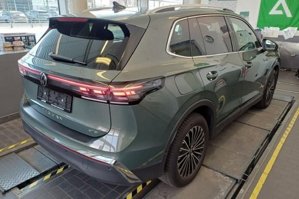Fahrzeugabbildung Volkswagen Tiguan 1.5 eTSI 110 kW Elegance ANHZV CIPRESSINO