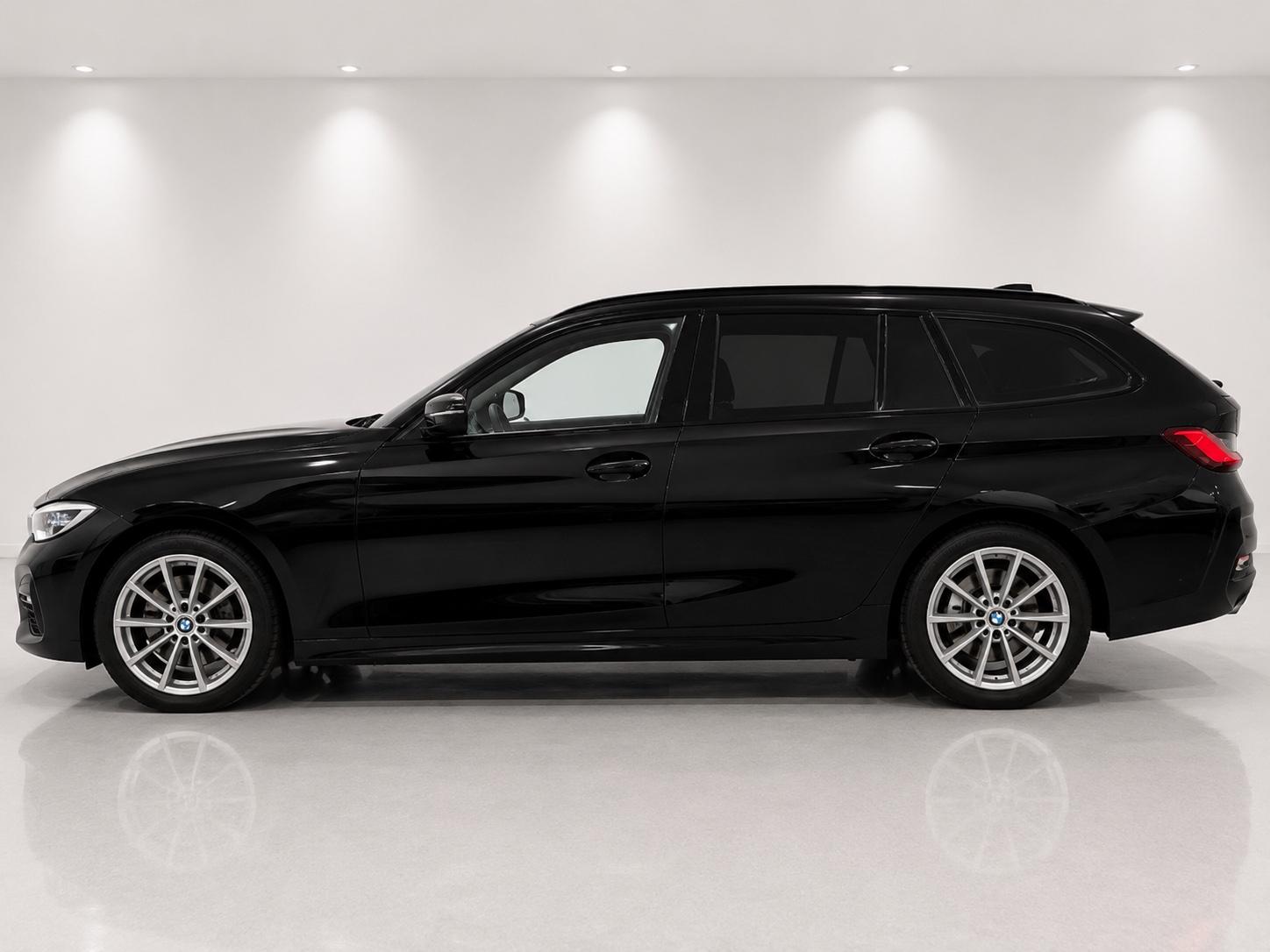 BMW 320 d xDrive 1.Hand LCI Kamera Curved Display