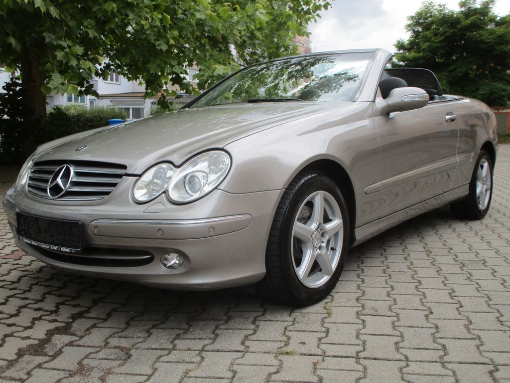 Mercedes-Benz CLK 320