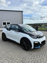 BMW i3s (120 Ah), 125kW - Farbe schwarz/weiss - BMW i3 in Bonn