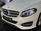 Mercedes-Benz B 200 Urban DCT LED Business Navi Tempo Klima - gebrauchte Mercedes-Benz B 200 aus dem Jahr 2017