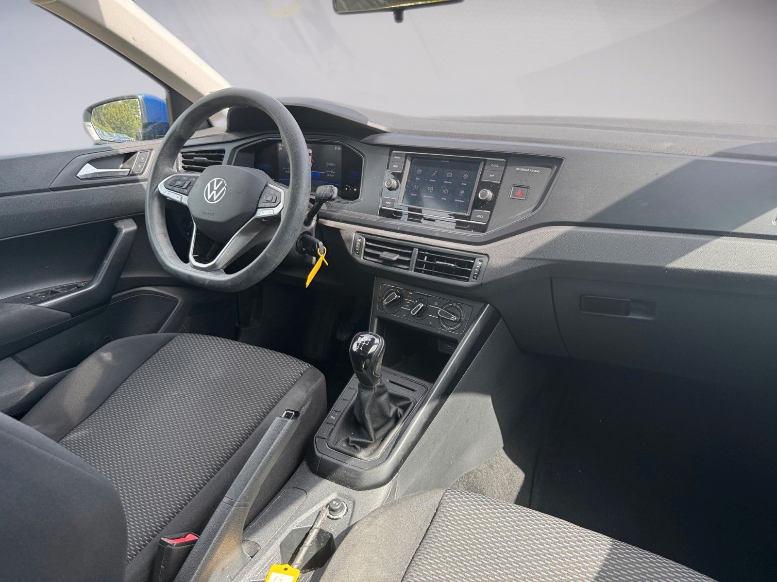 Fahrzeugabbildung Volkswagen Polo VI 1.0 MPI