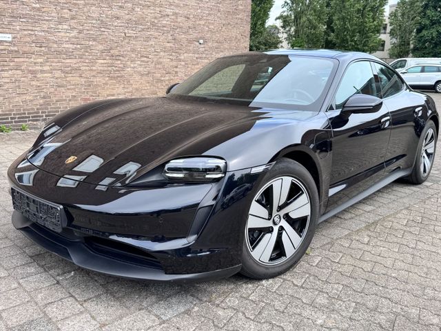 Porsche Taycan Panorama