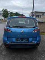 Renault Mégane Grand Scénic - Renault Megane: Renau