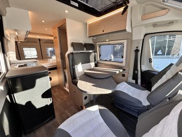 Sunlight Cliff X 600 RT Dieselheizung Safety+ACC NAVI