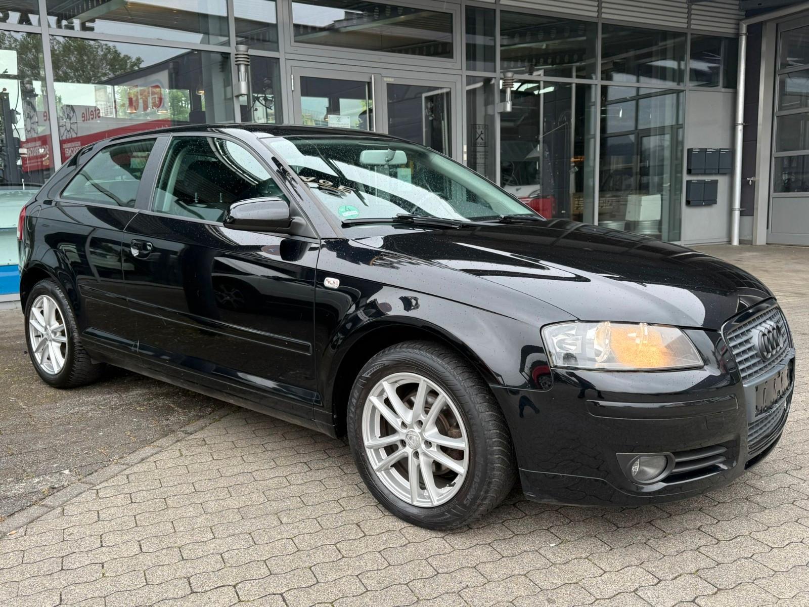 Audi A3 1.6 Ambition"KLIMA"SITZ-HZG."PDC"ALU"GLASDACH