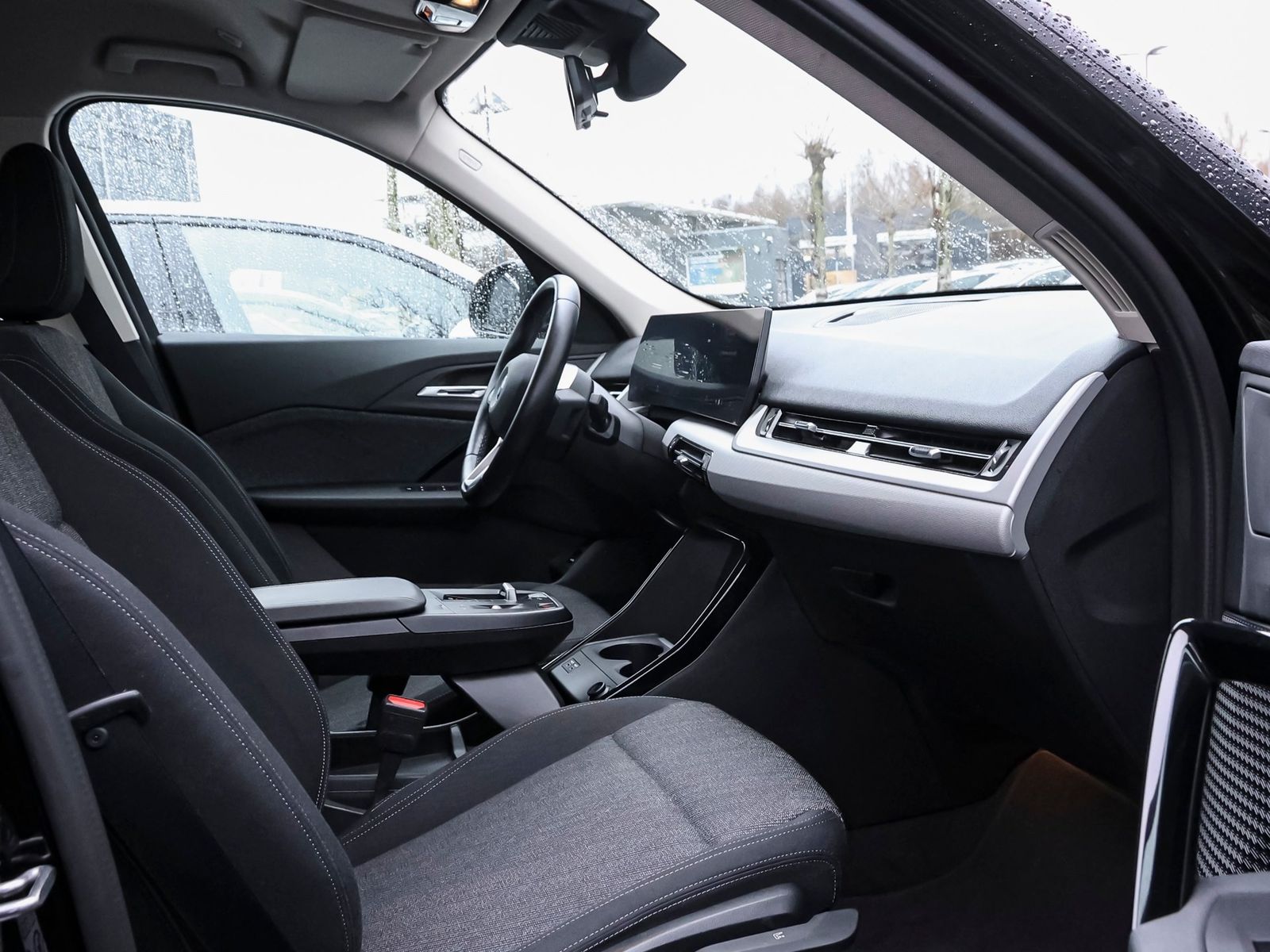 BMW iX1 - Bild 3