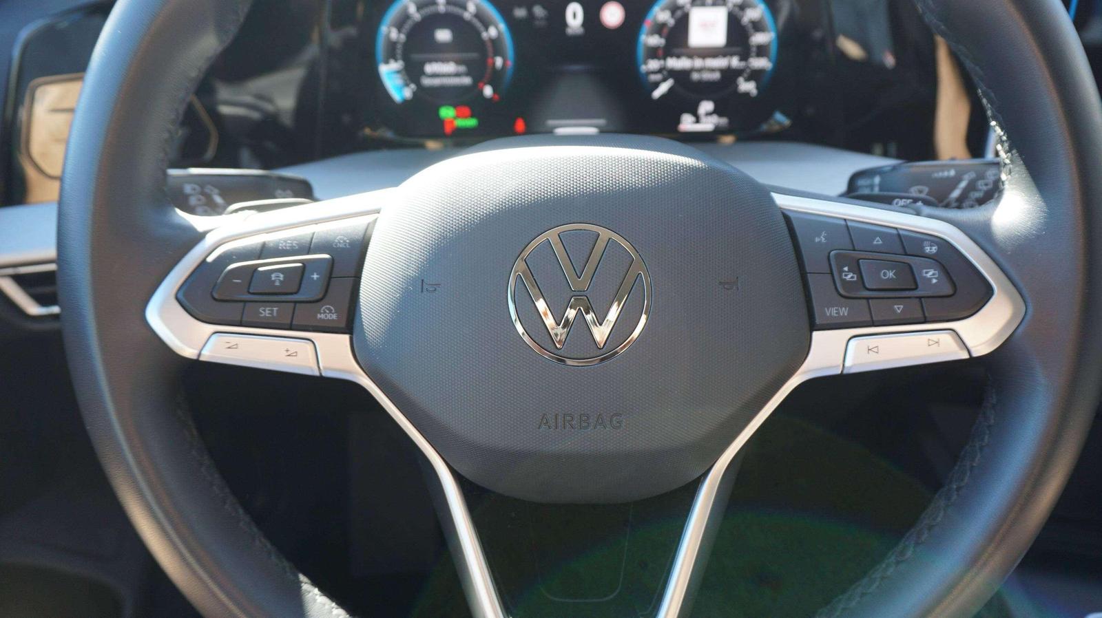 Volkswagen Golf 1.5 eTSI OPF DSG Life Sitzheizung, миниатюра 18