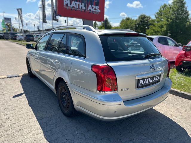 Toyota Avensis  Kombi 1.8 Sol