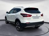 Nissan Qashqai 1.7 dCi Tekna+ 4x4 LED/NAVI/KAMERA/PANO/ - Nissan Qashqai mit Diesel-Antrieb: Tekna
