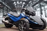 Can-Am Spyder RSS  - CAN-AM TRIKE SPYDER