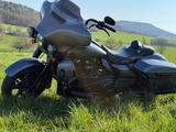 Harley-Davidson Ultra glide - HARLEY-DAVIDSON BENZIN ENDURO