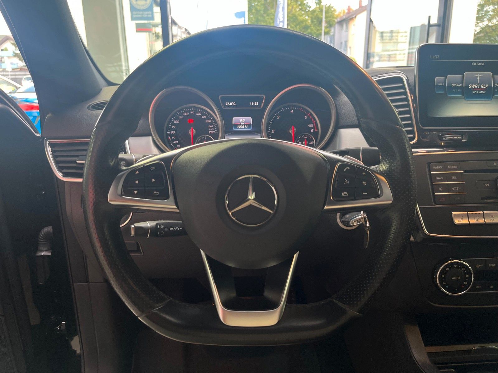 Fahrzeugabbildung Mercedes-Benz GLE 350d 4Matic*Pano*360°*LED*AHK*Nappa*Ambiente