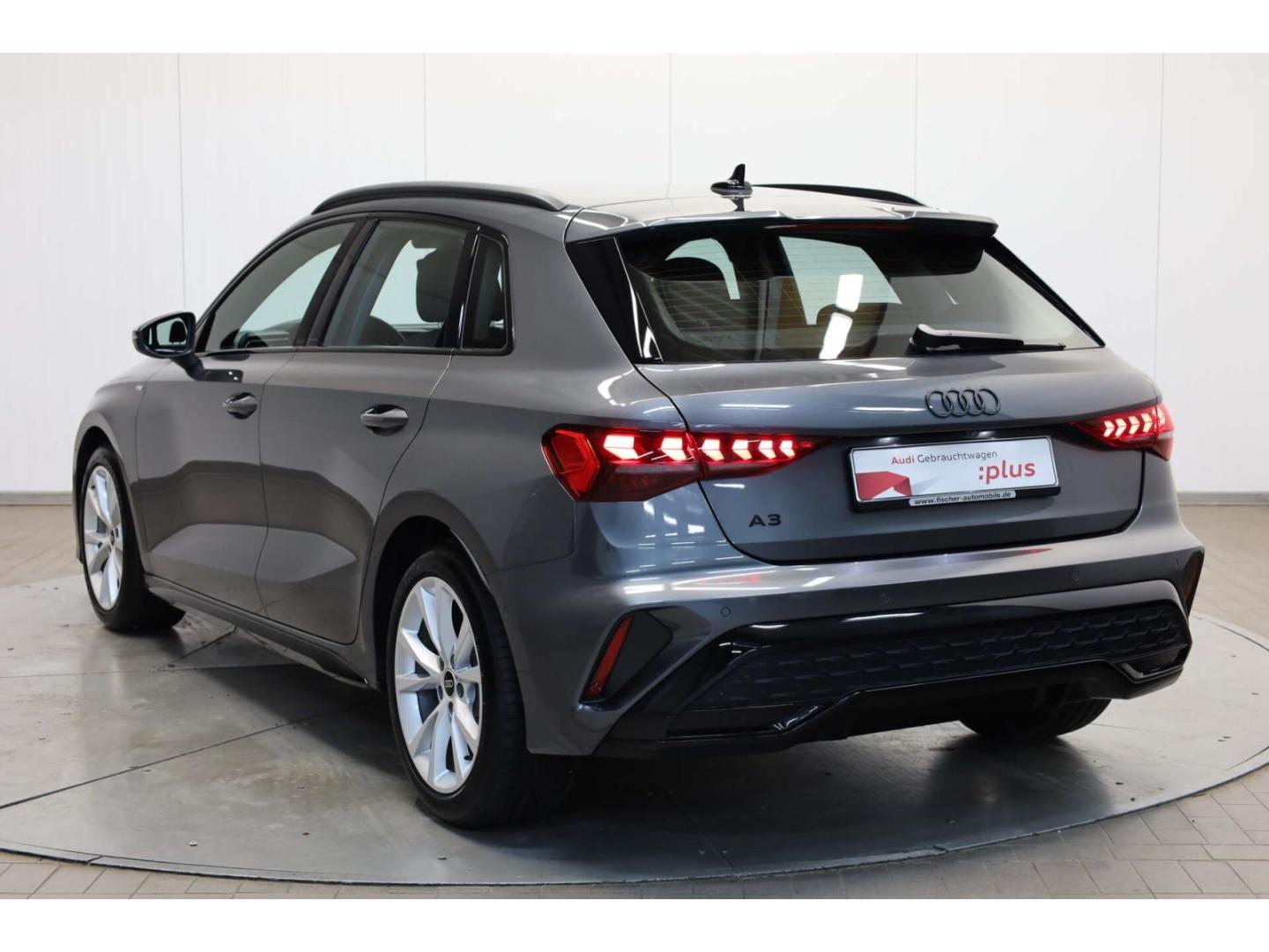 Audi A3 Sportback 35 TDI S line S-Tronic AHK/NAV/RFK, миниатюра 4