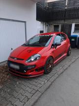 Fiat Punto Evo Abarth Tacho bis 300 kmh Festpre... - Fiat Punto Evo von privat