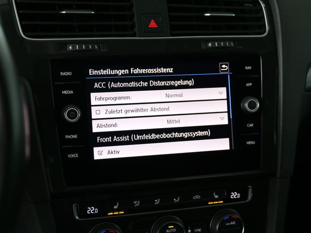 Volkswagen Golf Variant 1.5TSI ACC NAVI ERGO KAMERA AHK