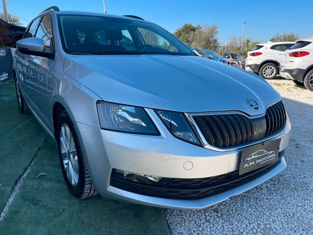 Skoda Octavia 1.6 TDI CR 115 CV DSG Wagon Style