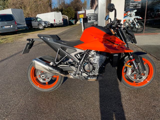 KTM 990 Duke