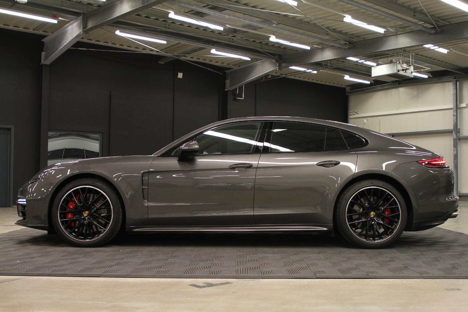 Porsche Panamera Turbo / CARBON / GTS / APPROVED