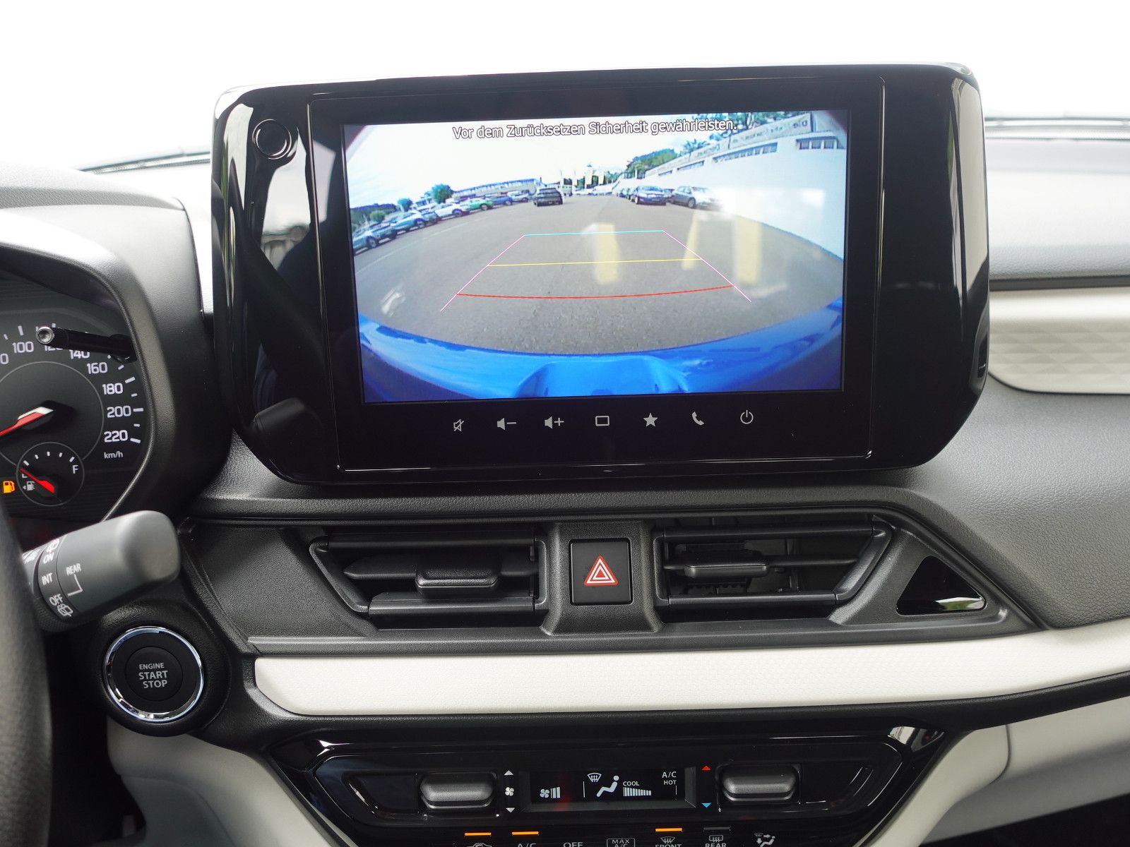 Fahrzeugabbildung Suzuki Swift 1.2 Club  AllGrip  Navi,PDC,Klima,Kamera