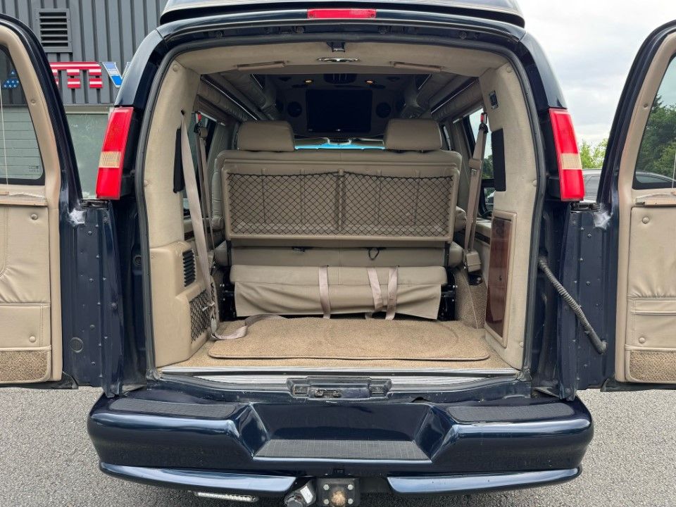 Fahrzeugabbildung Chevrolet Express Chevy Van 5.3 Explorer Ltd X-SE 4x4