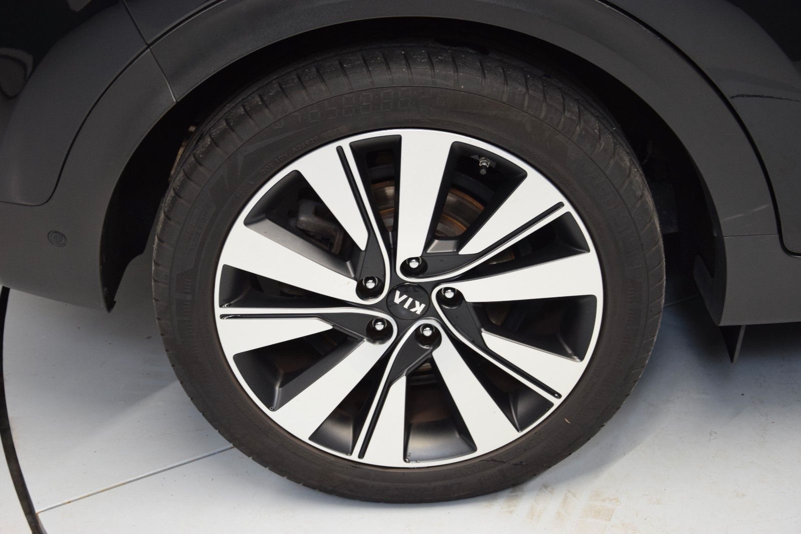 Fahrzeugabbildung Kia Sportage Platinum Edition 4WD Pano JBL Bi-Xenon