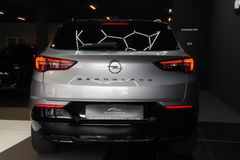 OPEL Grandland GS Line 1.6 T Hybrid 4x4*ACC*360*NAVI OPEL Grandland GS Line 1.6 T Hybrid 4x4*ACC*360*NAVI