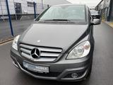 Mercedes-Benz B-Klasse  180CDI*NAVI*SITZHEIZUNG*KLIMA*AHK - Mercedes-Benz B 180
