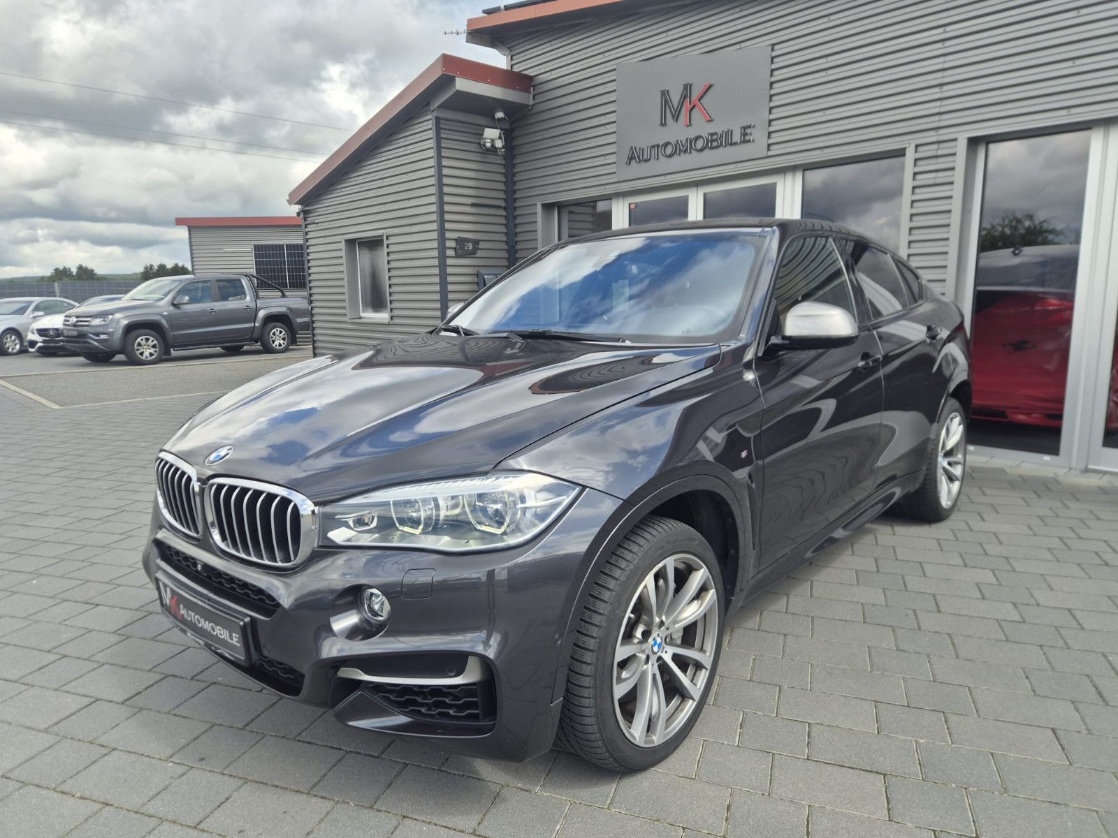BMW X6 M50 d *SoftClose*PANO*AHK*LED*ACC*