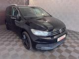 Volkswagen Touran*ACTIVE*ACC-APPLE-KLIMA-LED-DSG-7SITZER-LM