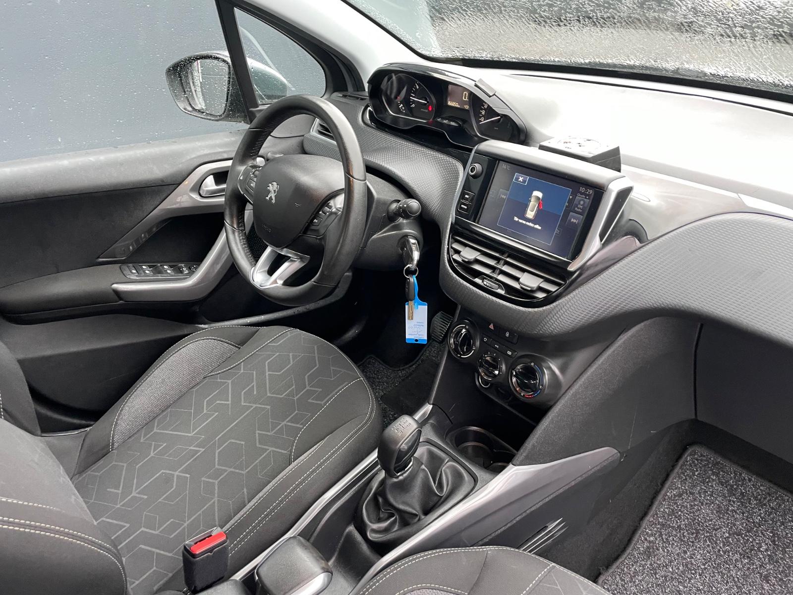 Peugeot 2008 Active 1.2*TEMPOMAT*KLIMAANLAGE*ISOFIX