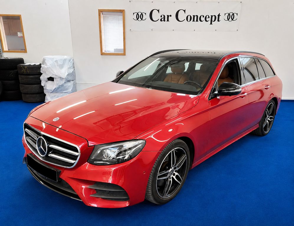 Image of Mercedes-Benz E 200