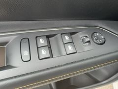 Foto Nummer 12: PEUGEOT 3008