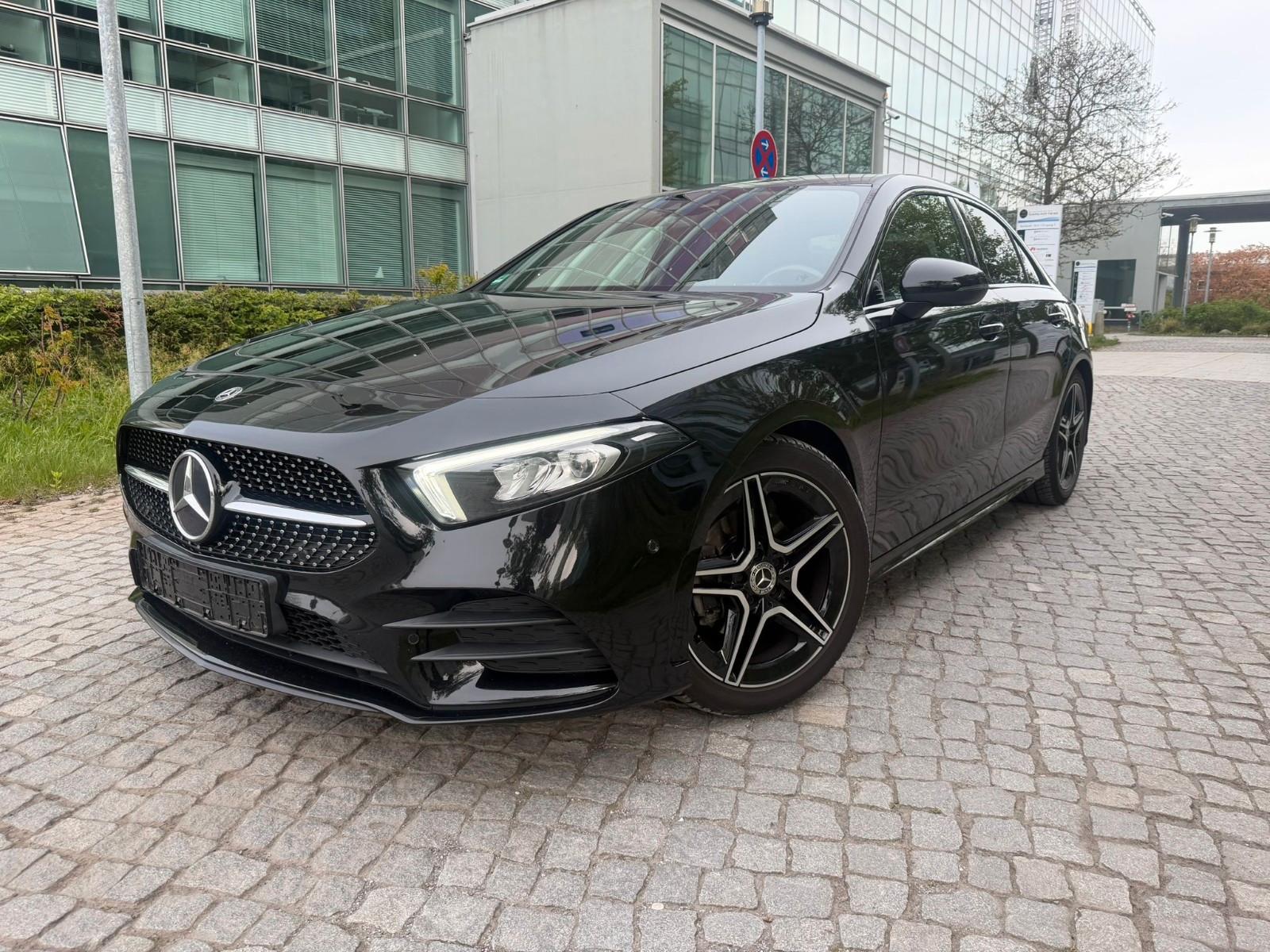 Mercedes-Benz A 180 AMG Line Limousine SHZ/AMB/KAM