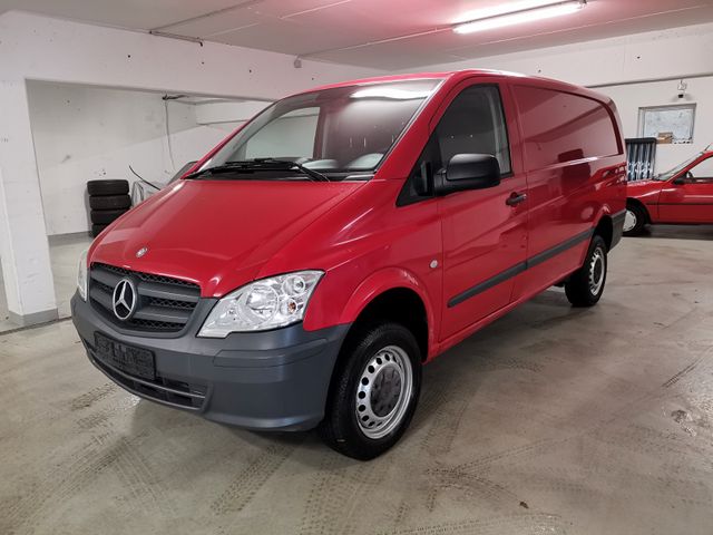 Mercedes-Benz Vito Kasten 4x4 113 CDI lang