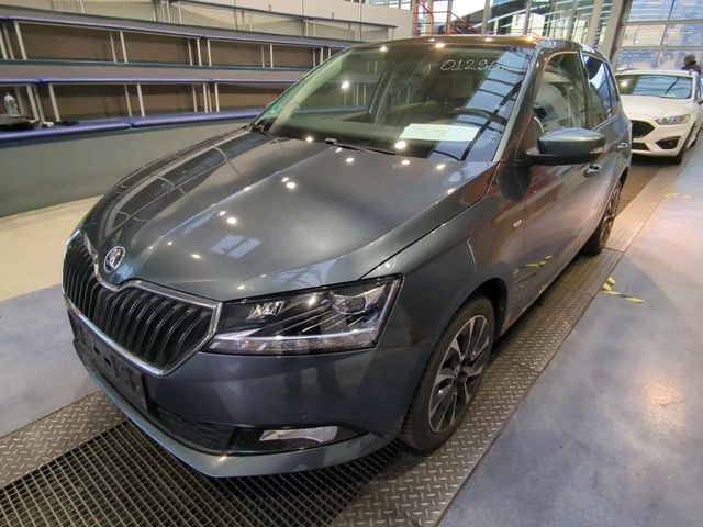 Skoda Fabia 1.0 TSI Navi ACC LED Kamera Sitzhzng. 1.Hd