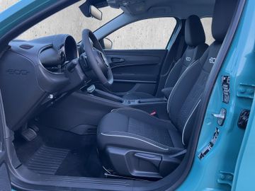 Fiat 600 Hybrid MY25 Kam.+KeyLess+LED+Navi+SHZ+LM+PDC