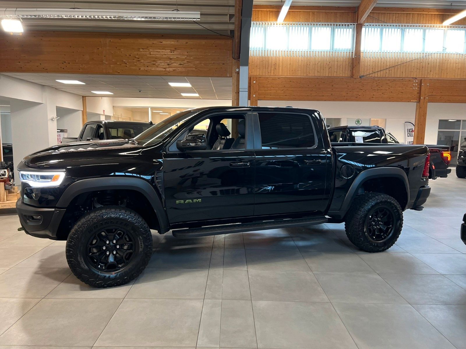 Fahrzeugabbildung Dodge RAM 1500 RHO H/O RTR Ed.