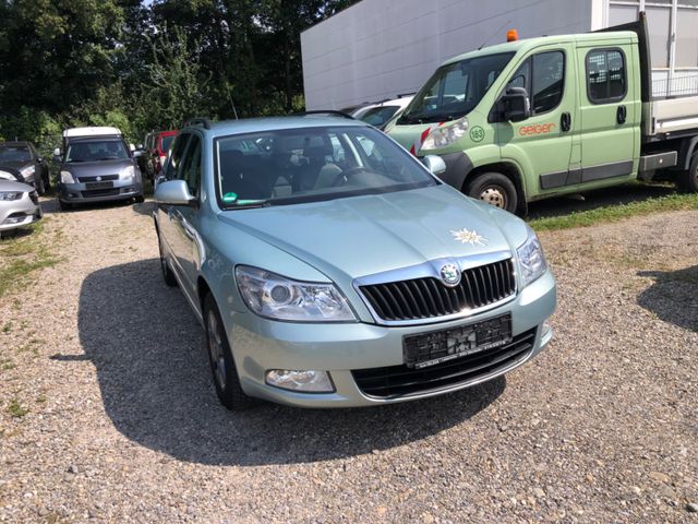 Skoda OCTAVIA COMBI AMBIENTE-KLIMA-EURO 5