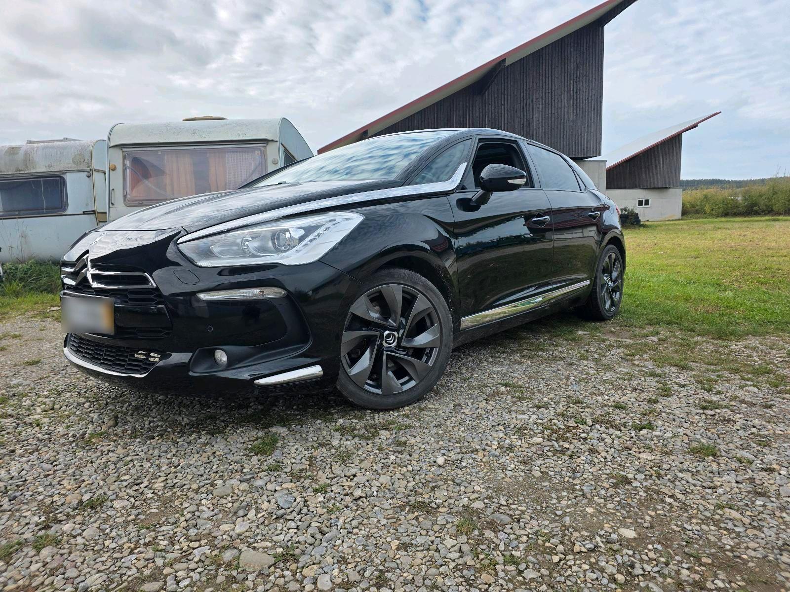 Citroën DS5