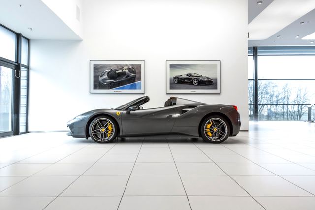 Ferrari 488 Spider ~Ferrari Munsterhuis~