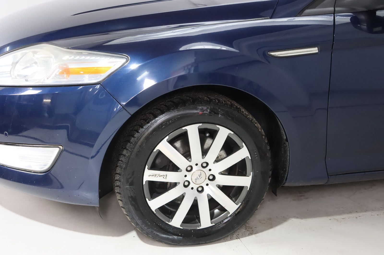 Fahrzeugabbildung Ford Mondeo Turnier 2.0 Ambiente * HU/AU neu