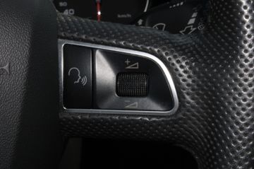 Audi Q5 3.0 TDI  QUATTRO mit XENONMMIISOFIX uvm.