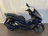 Honda PCX 125 DX - Modell 2025 - sofort verfügbar - HONDA PCX125 DX